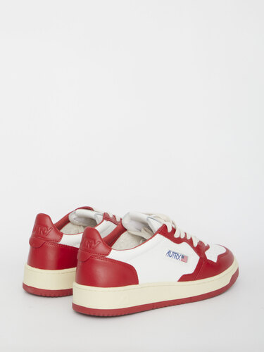 AUTRY Medalist red and white sneakers AULM