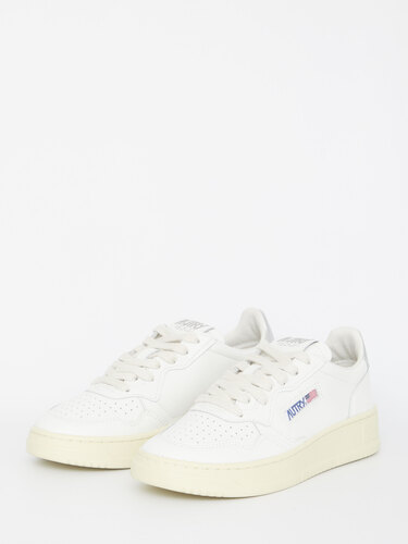 AUTRY Medalist white and silver sneakers AULW