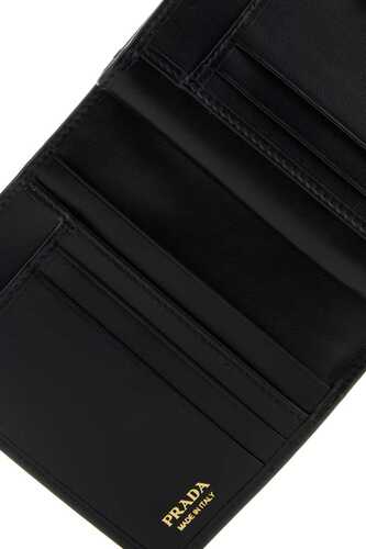 프라다 Black leather wallet / 1ML0182CLU F0002