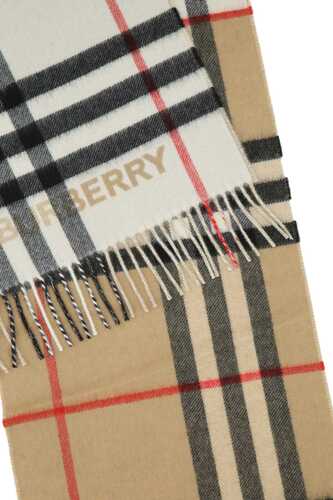 버버리 Embroidery cashmere scarf  / 8059280 A7026