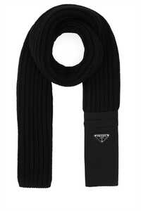 프라다 Black wool scarf  / UMS354S2021WTO F0002