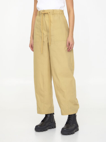 몽클레르 그레노블 Beige cotton pants 2A00016
