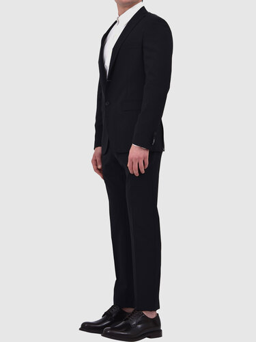 토넬로 Two-piece black suit 01AD231Y