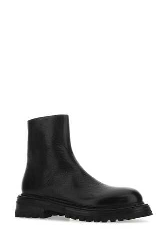 MARSELL Black leather ankle boots / MM4026150 666