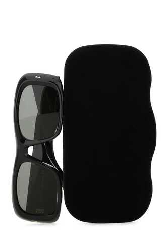 구찌 Black acetate sunglasses / 691347J0740 1012
